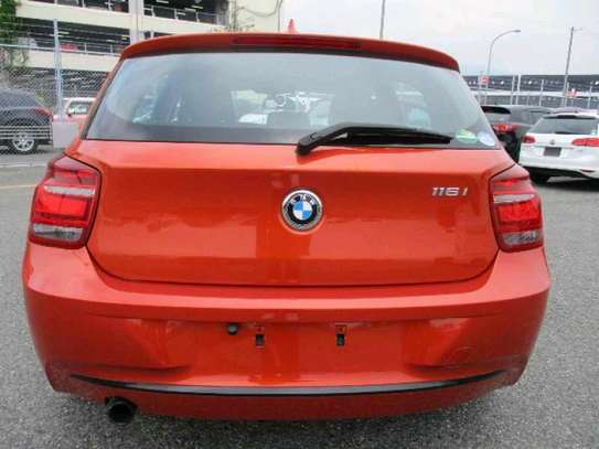 BMW 116i image 2