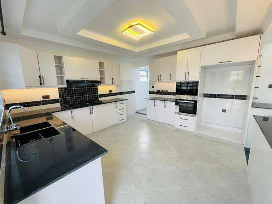 4 Bed House with En Suite at Ruiru image 15