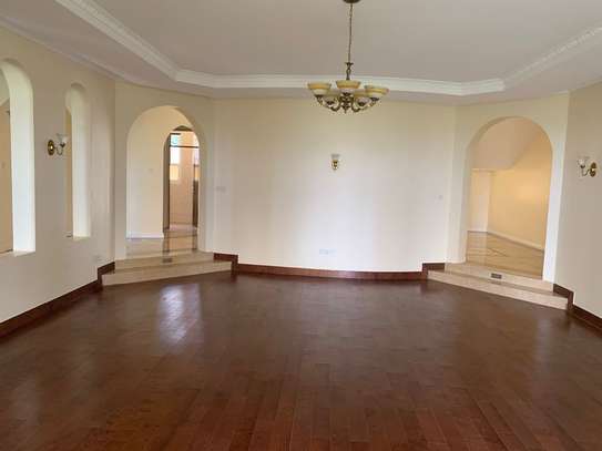 Mansion for sale in Runda image 5