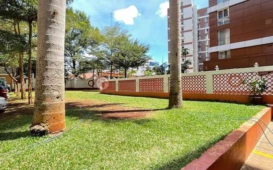 3 Bed Apartment with En Suite in Kileleshwa image 19