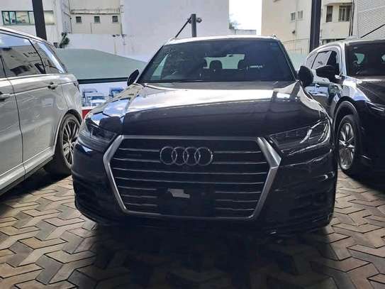 AUDI Q7 image 3