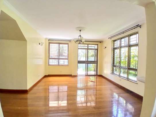 5 Bed Townhouse with En Suite at Lavington image 13