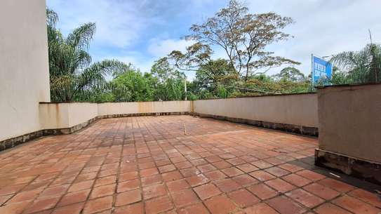 5 Bed Townhouse with En Suite at Oldonyo image 12