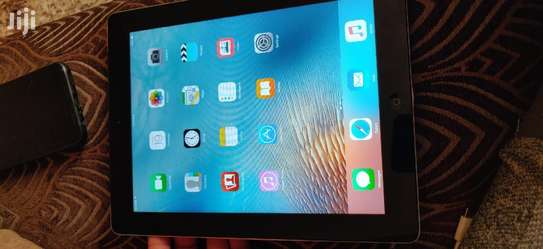 Apple iPad 2 Wi-Fi + 3G 16 GB Silver image 3