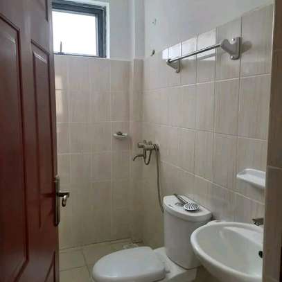 2 Bed Apartment with En Suite in Kitengela image 7