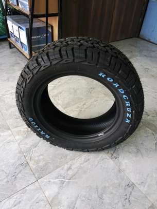 205/55r16 ROADCRUZA TYRES. CONFIDENCE IN EVERY MILE image 1