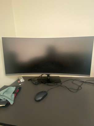 Samsung 34inch monitor image 4