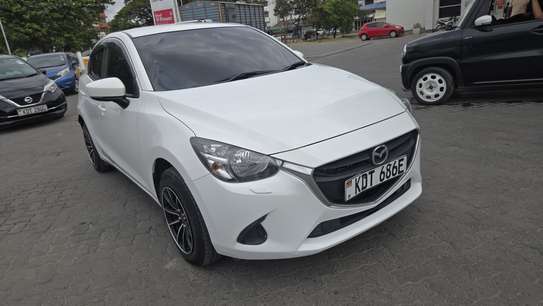 Mazda demio 2017 image 2