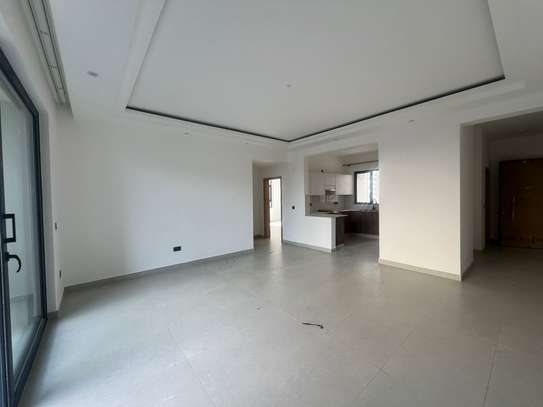 2 Bed Apartment with En Suite at Brookside Drive image 2