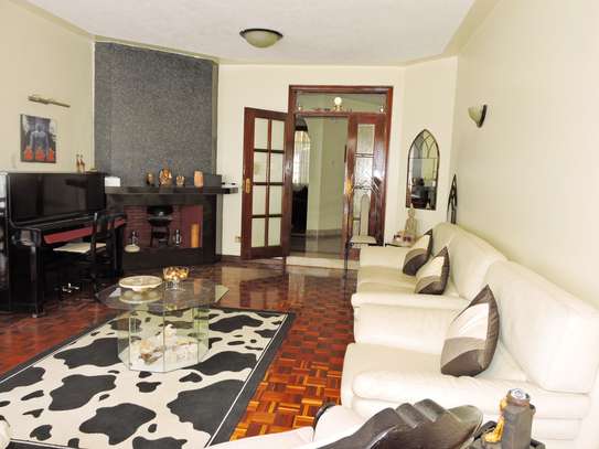 5 Bed Townhouse with En Suite at Riverside Drive image 30