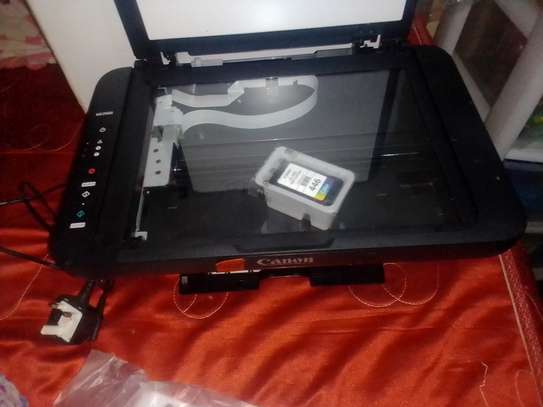 Canon printer scanner and photocopier image 2