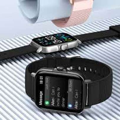 COLMI P30 Smartwatch 1.9″ HD Screen Bluetooth Calling image 3
