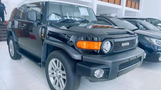 Toyota fj cruiser 2017model image 6