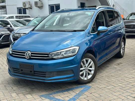 Volkswagen Touran TSI Blue 2018 image 2