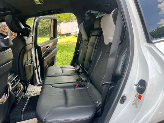 2023 Lexus LX500d image 7