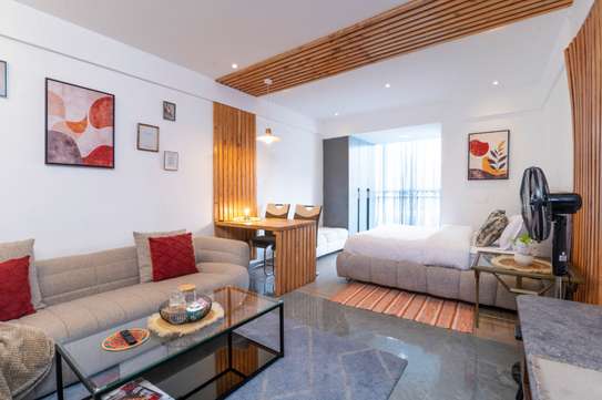 Furnished 1 Bed Apartment with En Suite in Riverside image 10