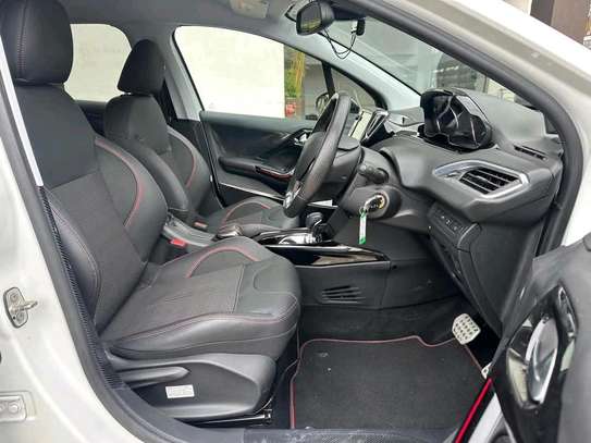 Peugeot 2008 2017 image 5
