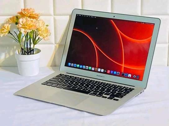 Macbook Air 2014 image 4