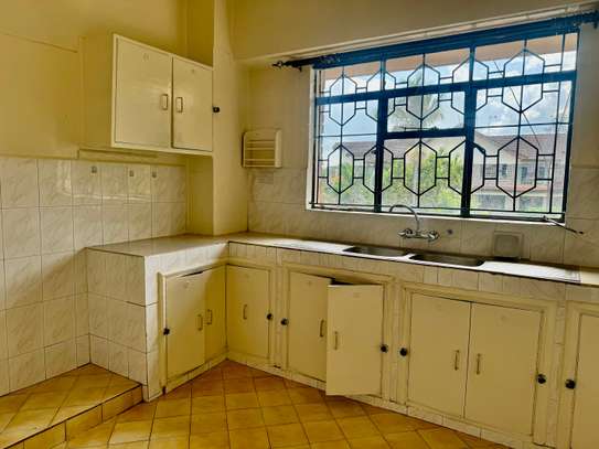 3 Bed Apartment with Swimming Pool at Rhapta Road image 13