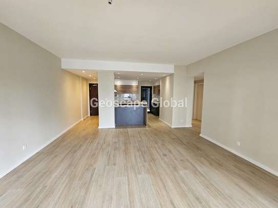 2 Bed Apartment with En Suite in Riverside image 11