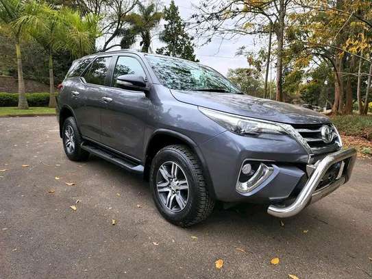 2016 Toyota Fortuner selling in Kenya image 5