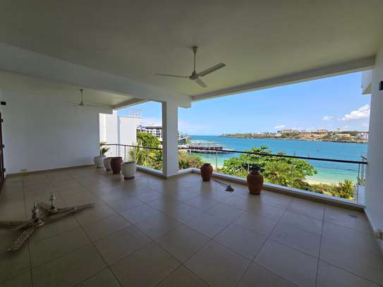 3 Bed Apartment with En Suite in Nyali Area image 18