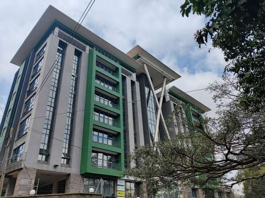 3005 ft² commercial property for rent in Westlands Area image 1