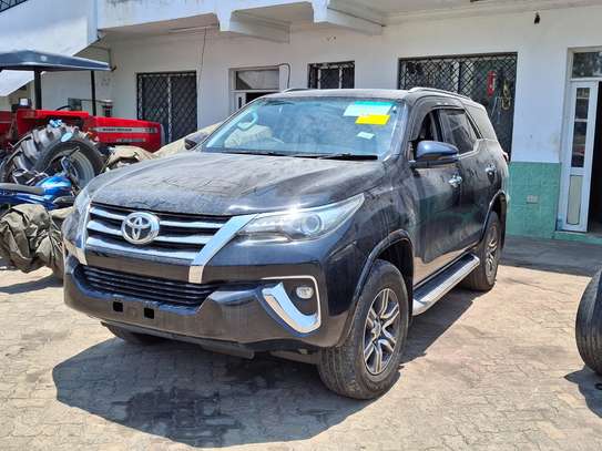 TOYOTA FORTUNER(WE ACCEPT HIRE PURCHASE ) image 3