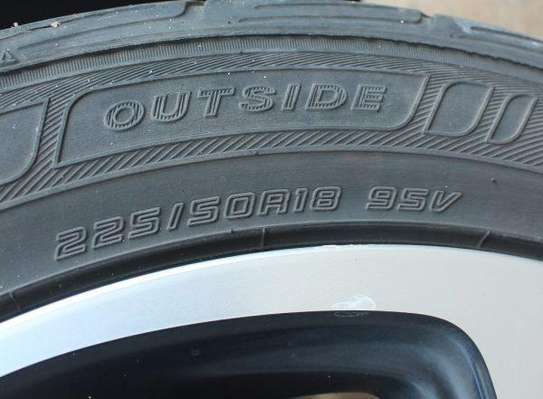 Honda Vezel RS Leather Alloys 2018 85,000 Kms image 14