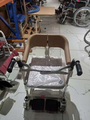 patient lifter with commode image 1
