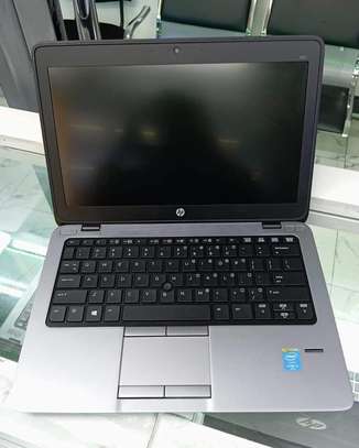 HP EliteBook 820 G1 image 3