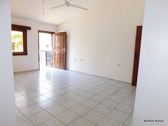 2 Bed Townhouse with Swimming Pool at Shanzu image 3