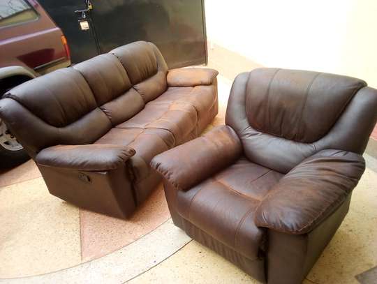 Dyeing of leather seats and upholstery repairs image 5