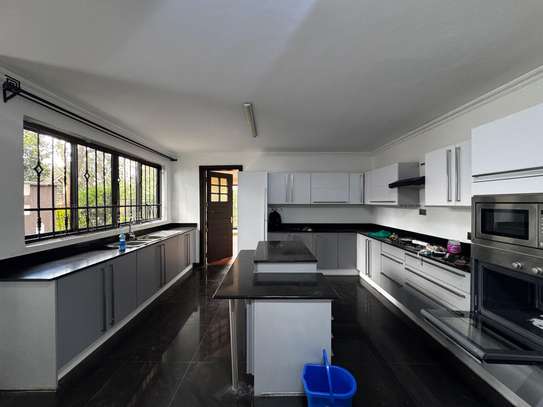 5 Bed House with En Suite in Runda image 23