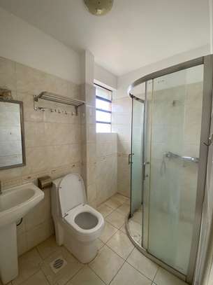 2 Bed Apartment with En Suite in Kilimani image 2