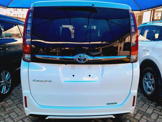 Toyota Noah Esquire 2016 2wd image 10