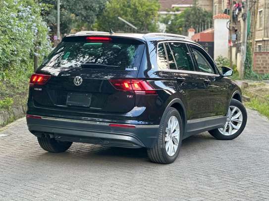 2017 Volkswagen Tiguan 1.4T image 3