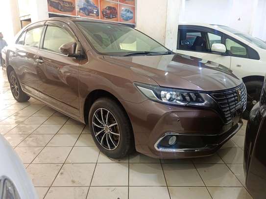 Toyota premio newshape image 4