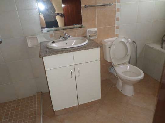 4 Bed Apartment with En Suite at Kilimani image 19