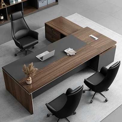 Office Desk: 160cm Executive Office Stylish Functional Desk image 5