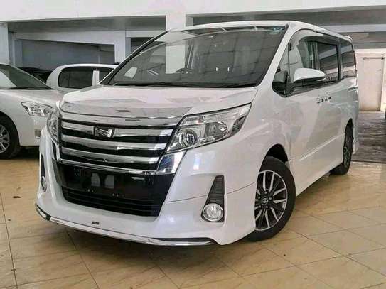 Toyota Noah newshape 🔥🔥🔥🔥 image 9