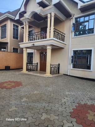 4 Bed House with En Suite at Safari Park View image 21
