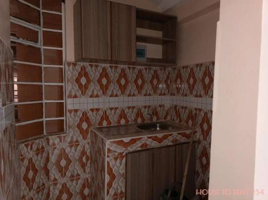 ONE BEDROOM IN KINOO FOR 16,000 Kshs for ReNT image 4
