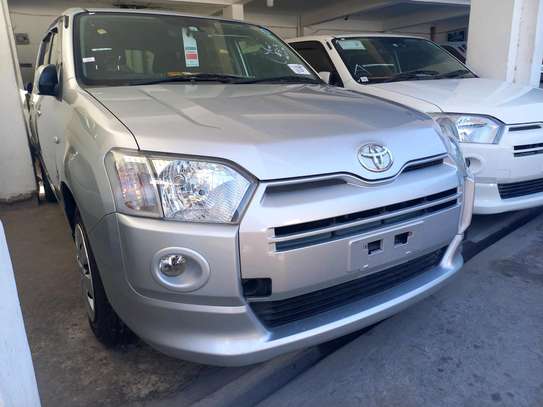 TOYOTA SUCCEED TXG PACKAGE  NEW. image 9