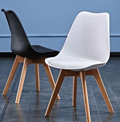 Office Chair: Padded Eames Dining Chair image 5