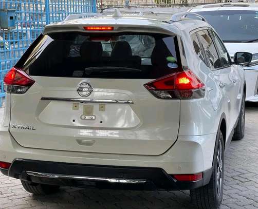 Nissan X-Trail white 2017 4wd image 12