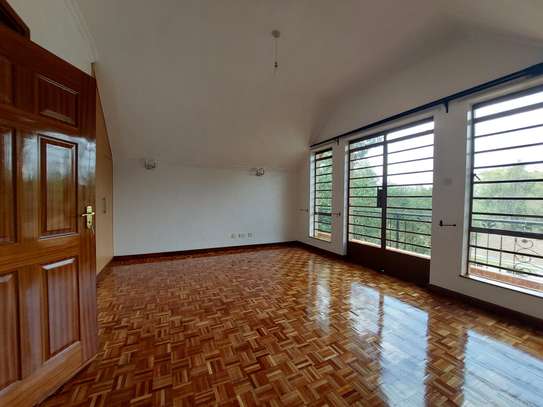 6 Bed Townhouse with En Suite at James Gichuru image 29