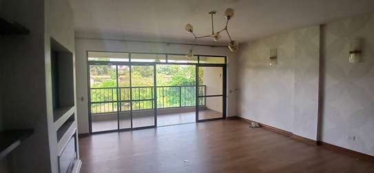 4 Bed Apartment with En Suite in Kileleshwa image 2