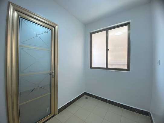 2 Bed Apartment with En Suite in Kilimani image 8