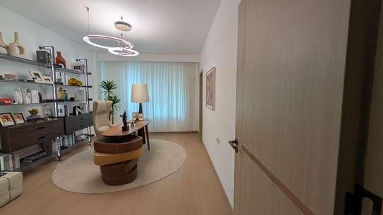 5 Bed Apartment with En Suite at Ndemi Road image 9